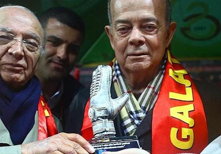 Turgay Şeren kimdir?