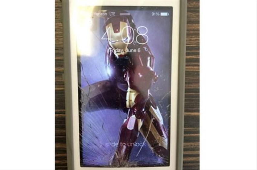 Telefon ekranı kırılanlar için ilginç çözüm