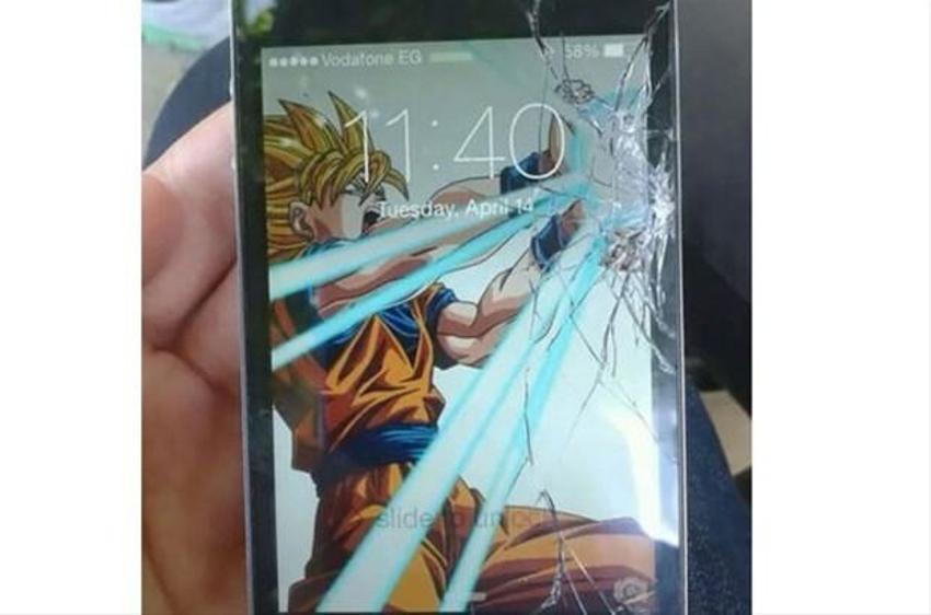 Telefon ekranı kırılanlar için ilginç çözüm