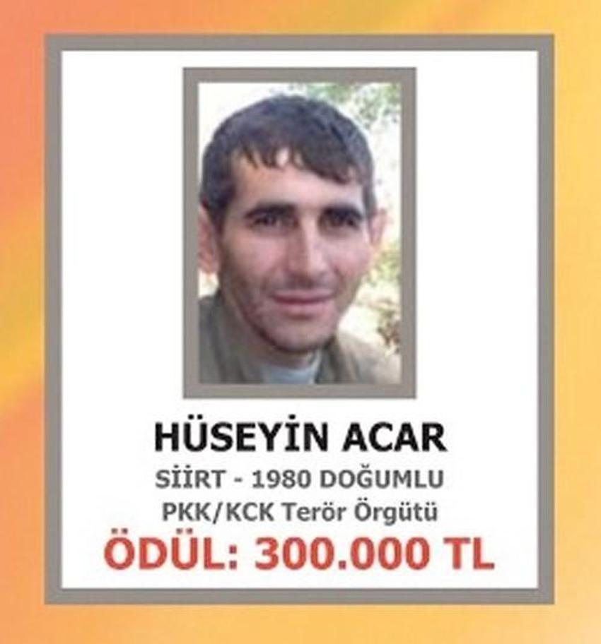 PKK'lıların fotoğrafları billboardlara asıldı