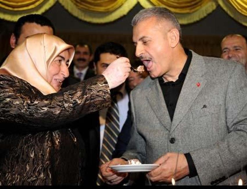 Binali Yıldırım kimdir?