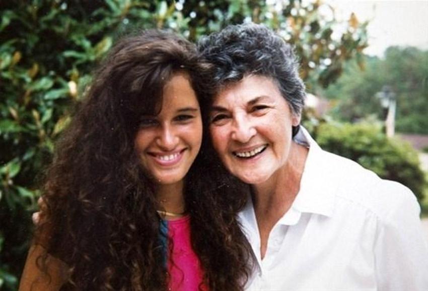 Nannette Hammond