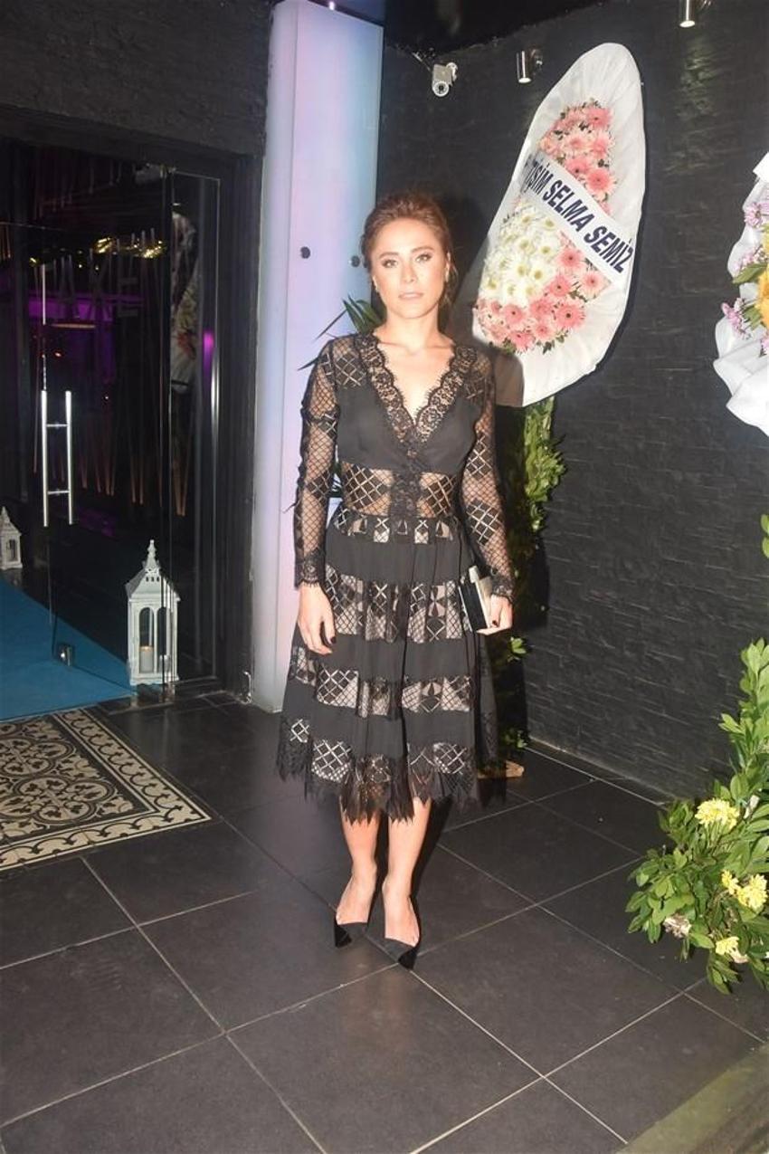 Bülent Emrah Parlak - Burcu Gönder