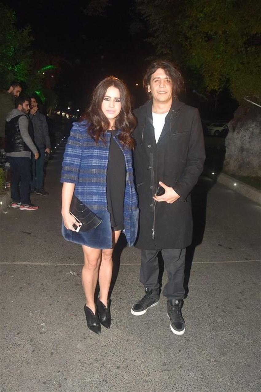Bülent Emrah Parlak - Burcu Gönder