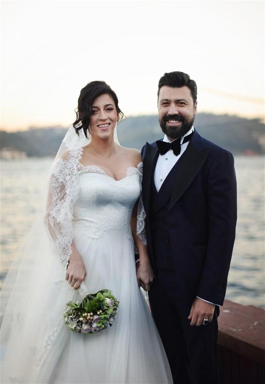 Bülent Emrah Parlak - Burcu Gönder