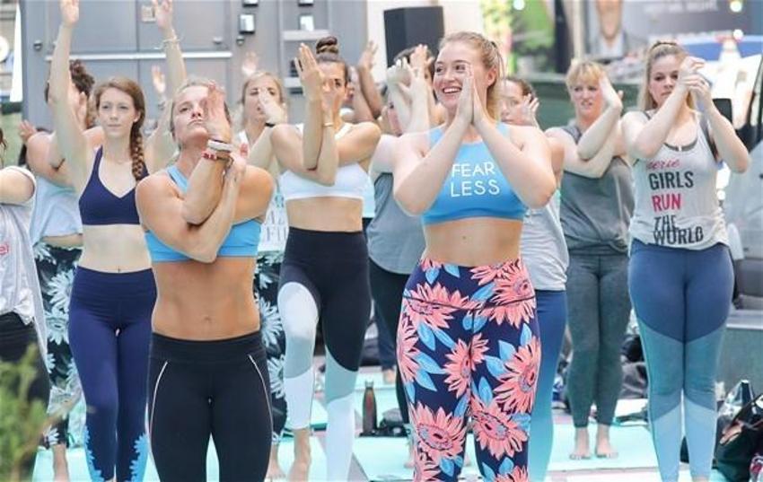 Iskra Lawrence