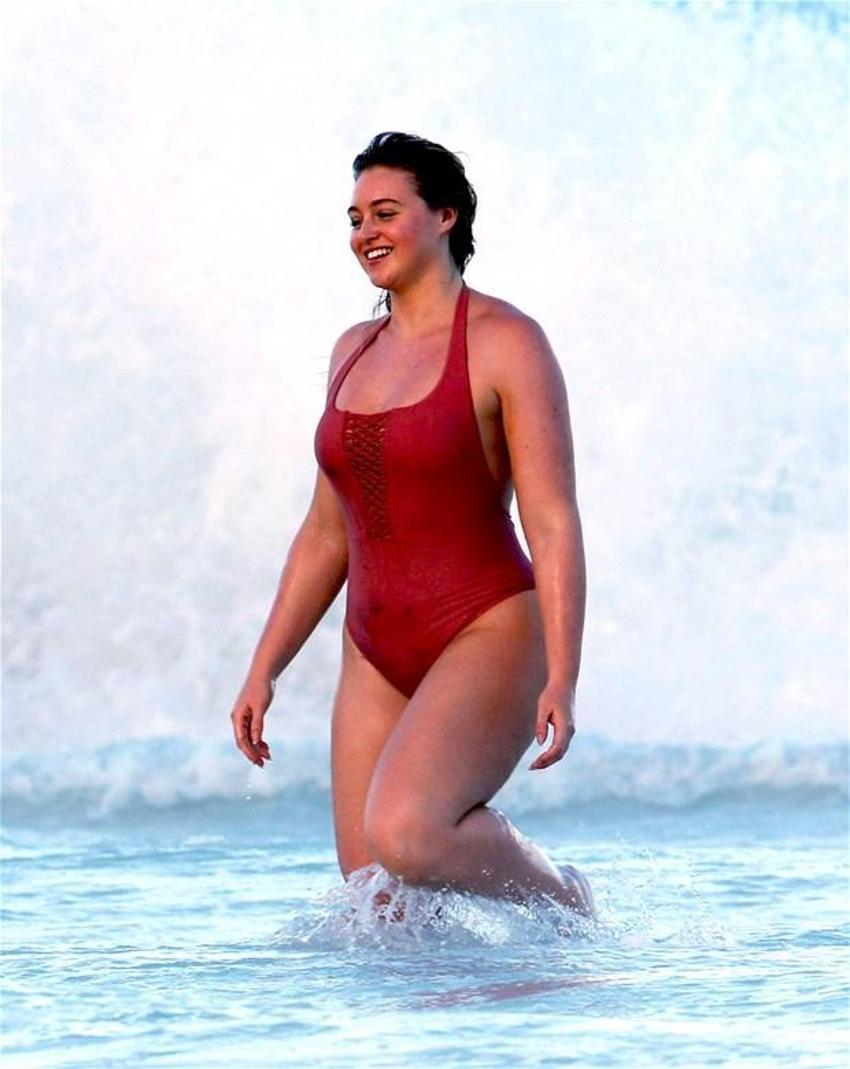 Iskra Lawrence