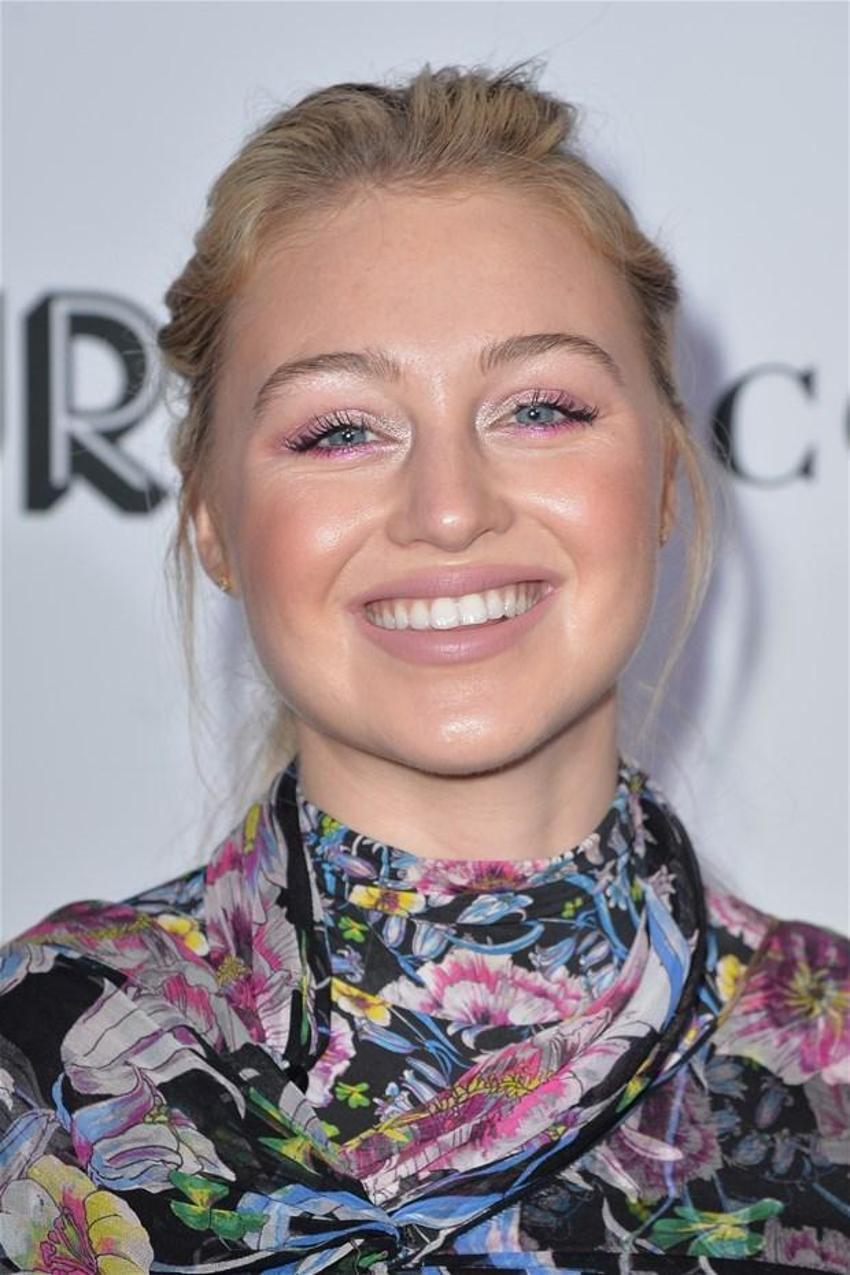 Iskra Lawrence