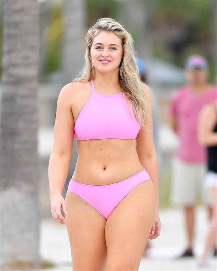 Iskra Lawrence