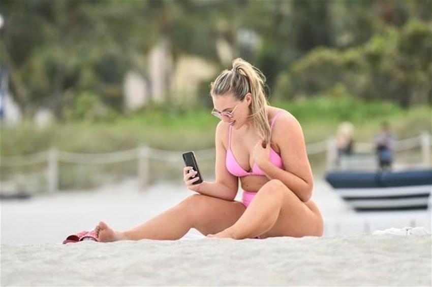 Iskra Lawrence
