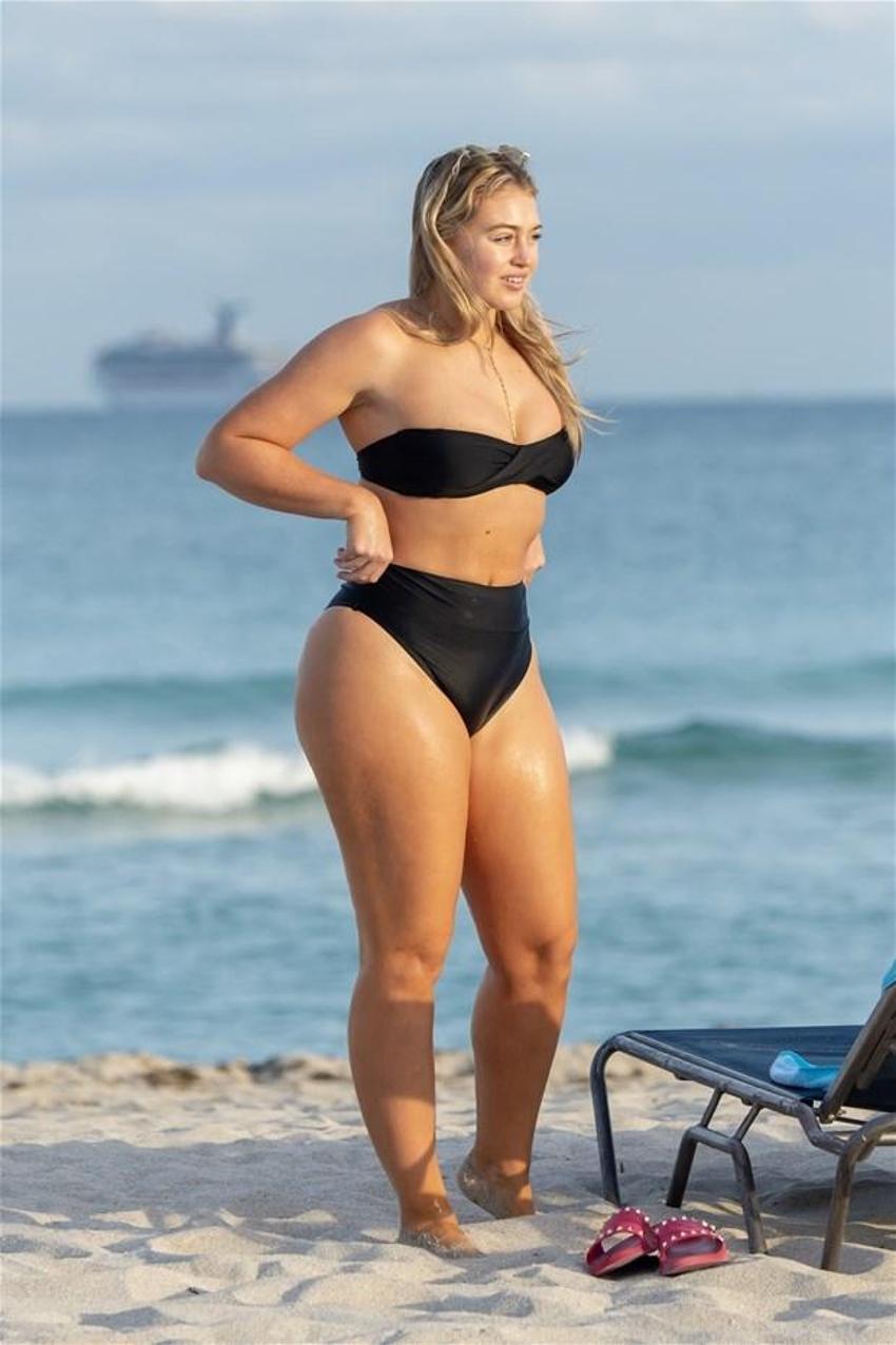 Iskra Lawrence