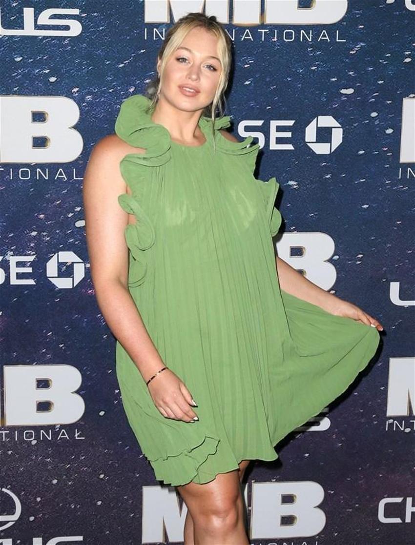 Iskra Lawrence