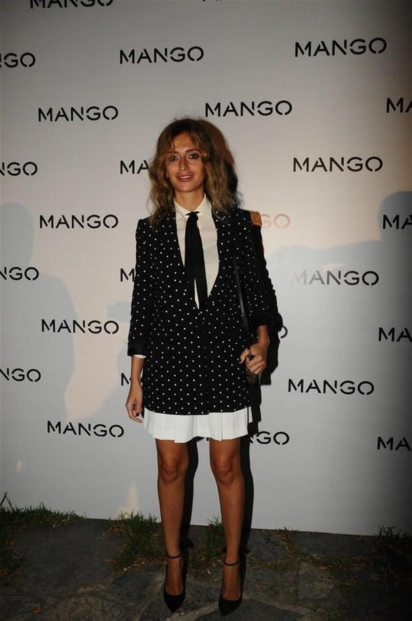 Ana Beatriz Barros