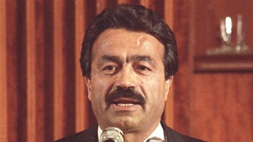 Kamer Genç kimdir?
