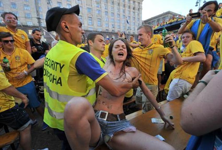 Bir FEMEN aktivisti ne kadar kazanır?
