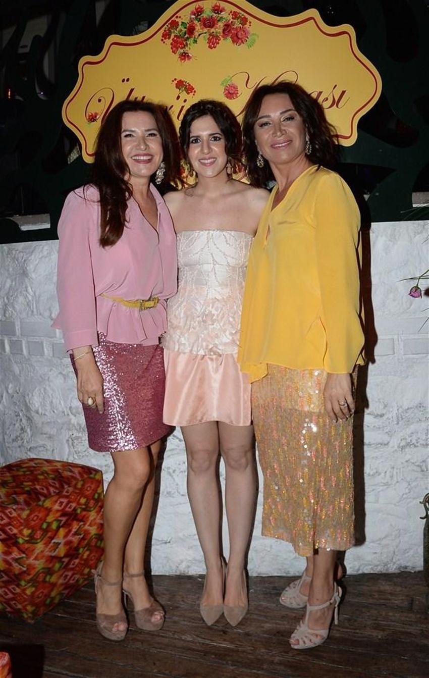 Demet Akbağ-Sedef İybar