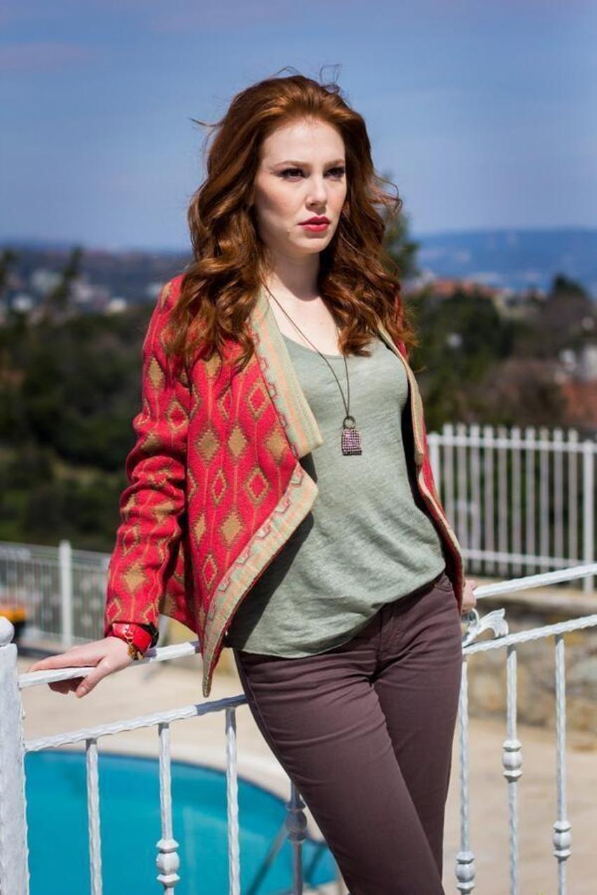 Elçin Sangu