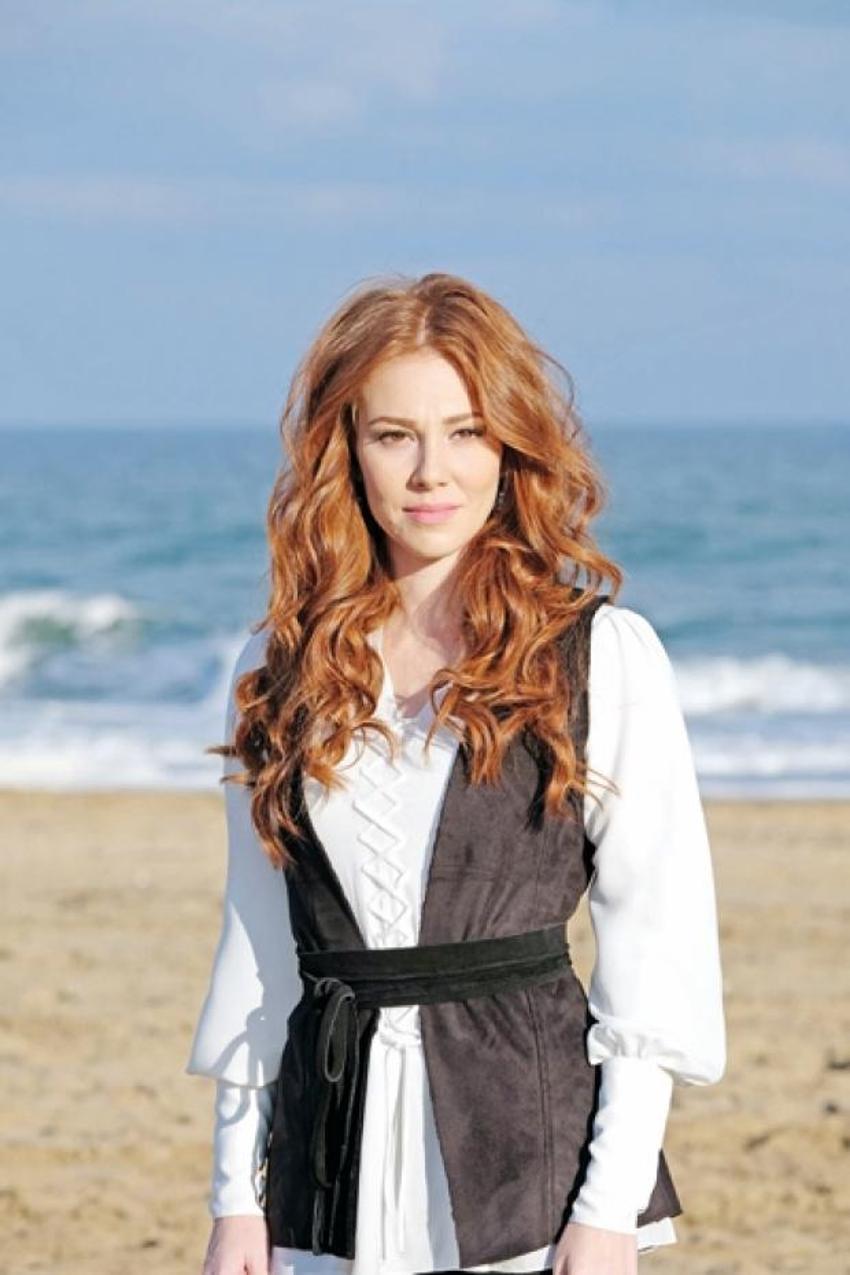 Elçin Sangu