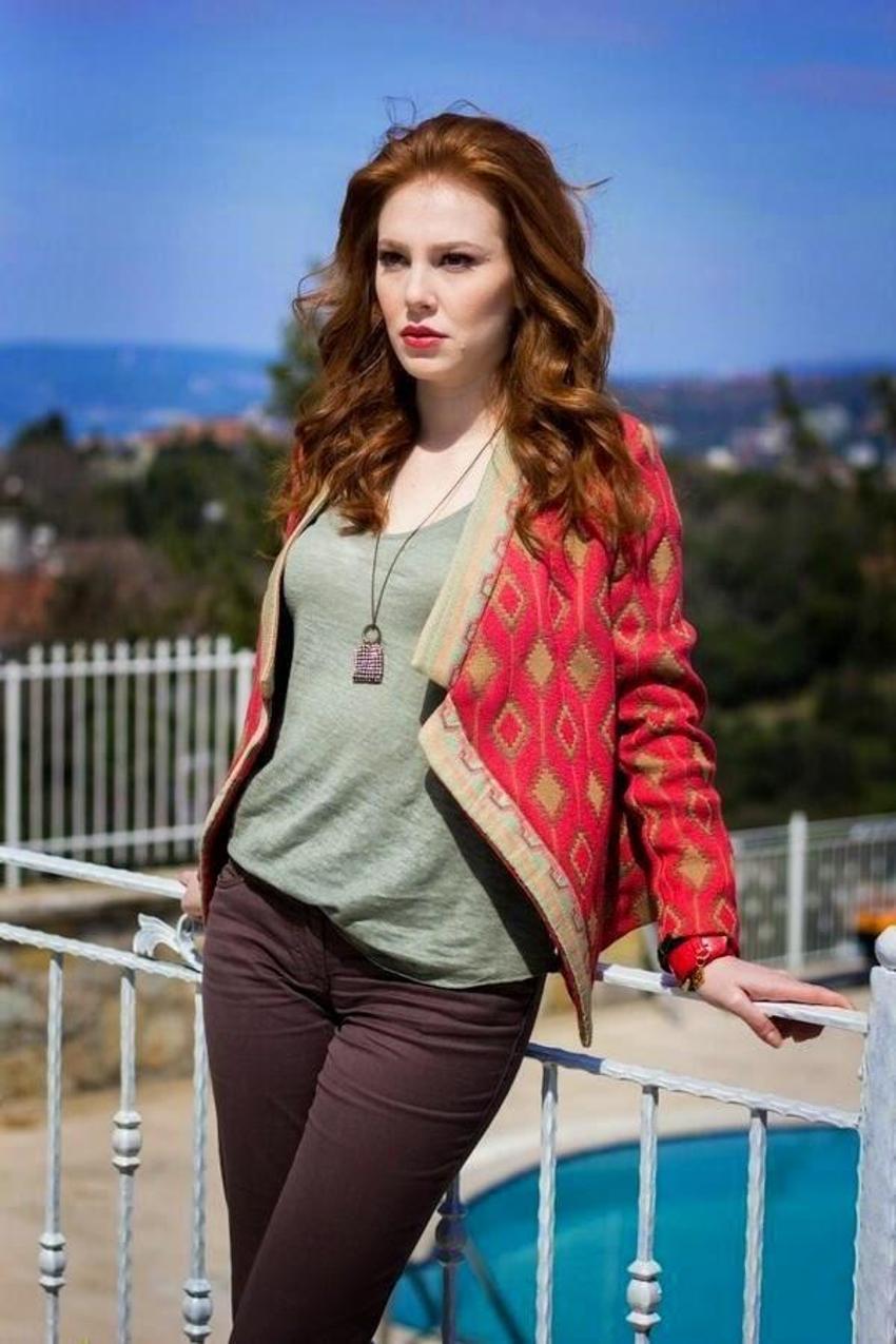 Elçin Sangu