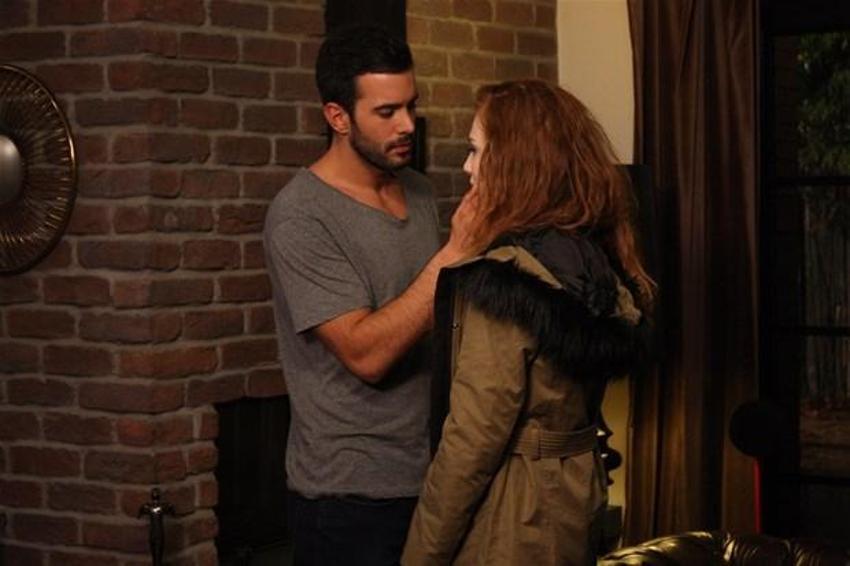 Elçin Sangu