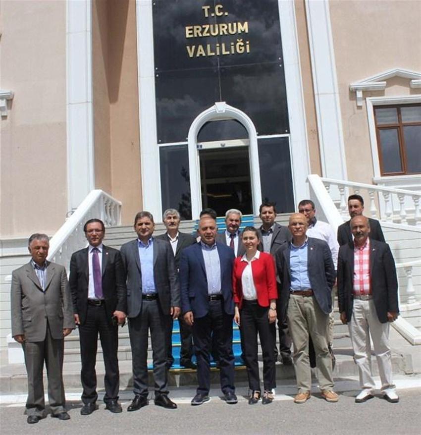 CHP'nin seçim TIR'ı Erzurum'a giremedi