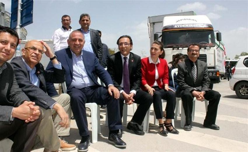 CHP'nin seçim TIR'ı Erzurum'a giremedi