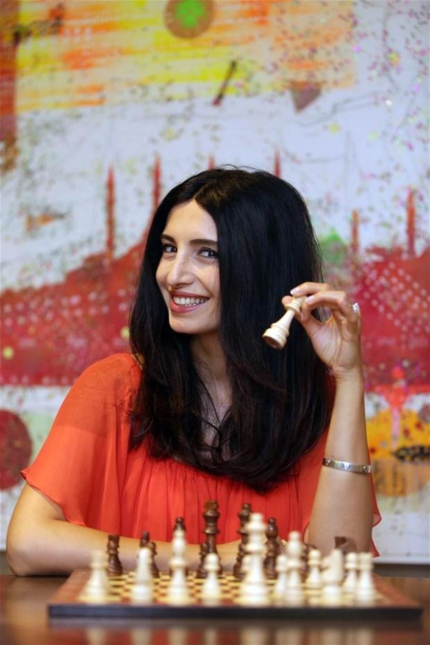 Başak Sayan