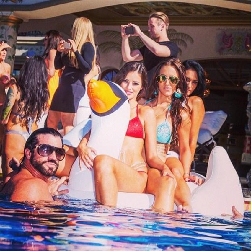 Avustralya'nın Hugh Hefner'ı Travers Beynon