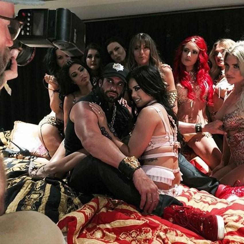 Avustralya'nın Hugh Hefner'ı Travers Beynon