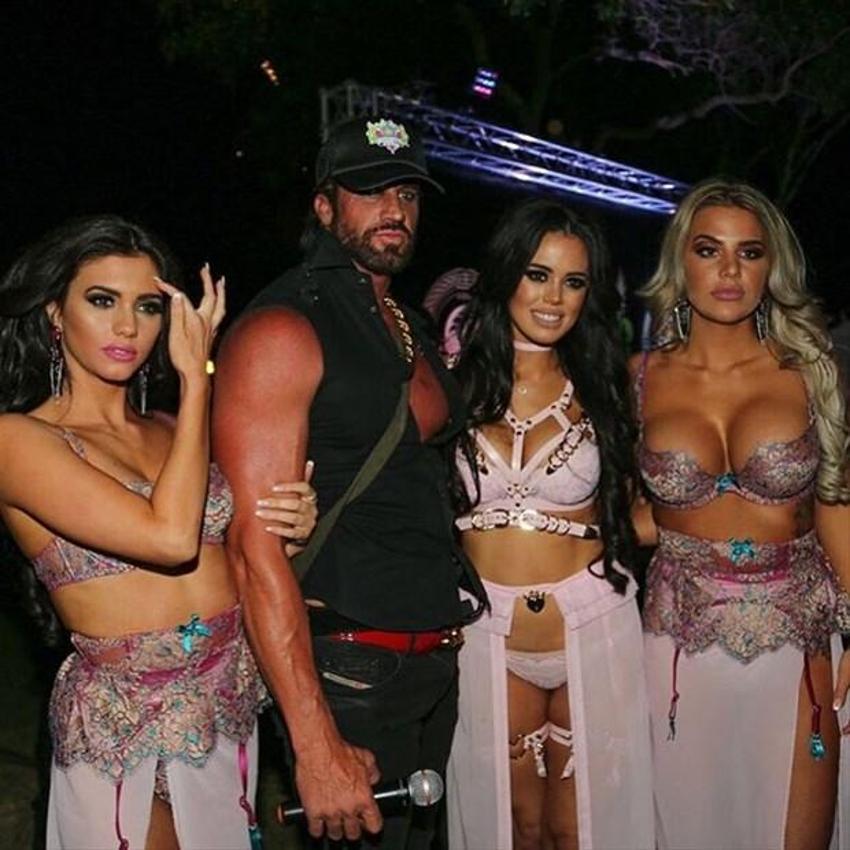 Avustralya'nın Hugh Hefner'ı Travers Beynon