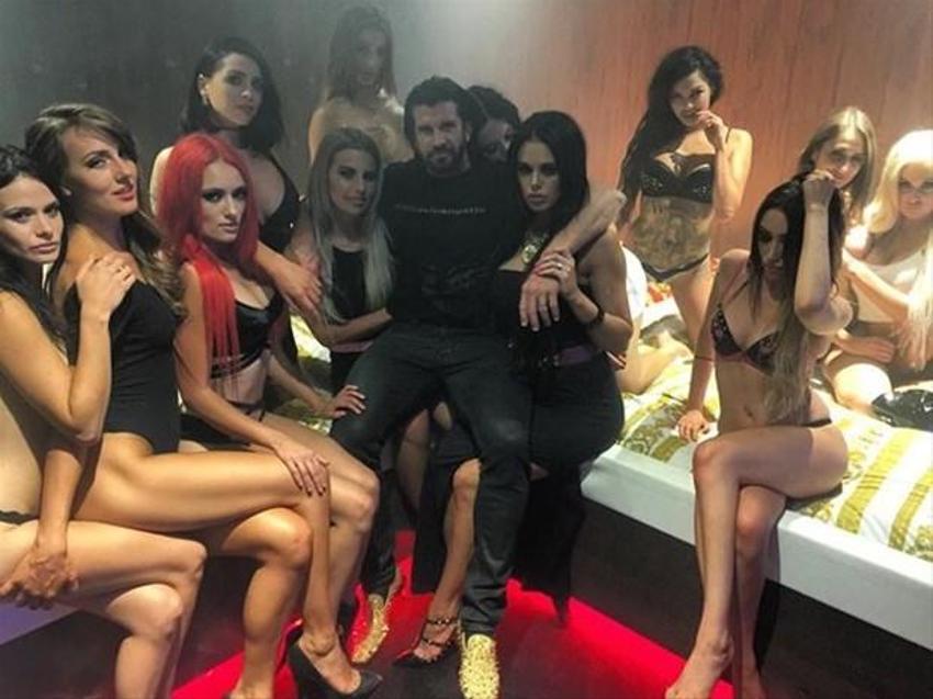 Avustralya'nın Hugh Hefner'ı Travers Beynon