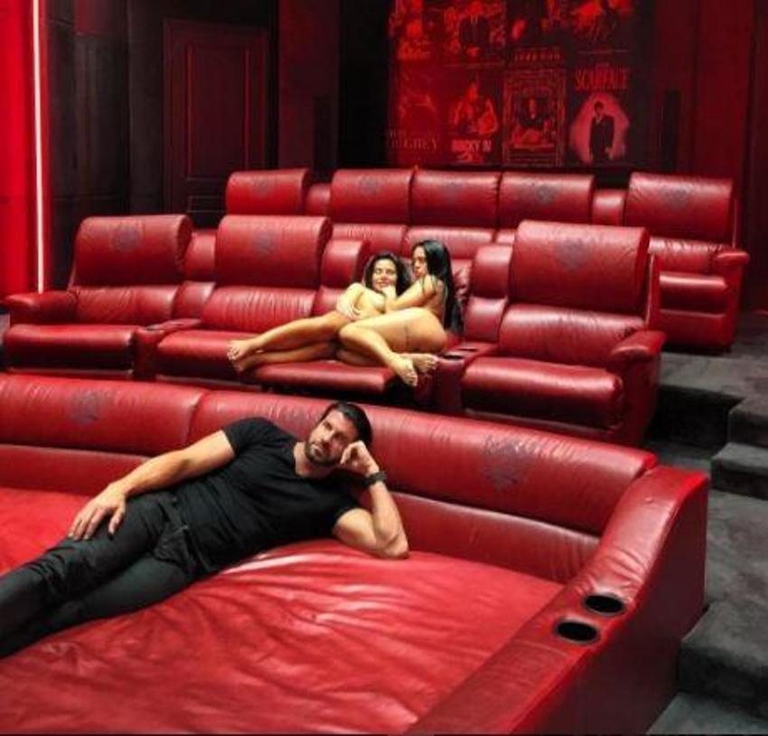 Avustralya'nın Hugh Hefner'ı Travers Beynon