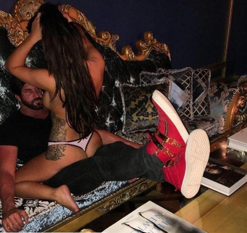 Avustralya'nın Hugh Hefner'ı Travers Beynon