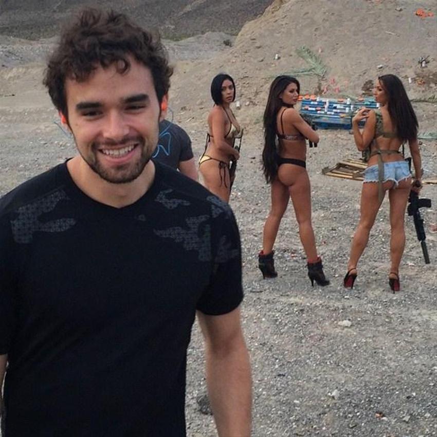 Dan Bilzerian'ın yeni kankası Mister Keating