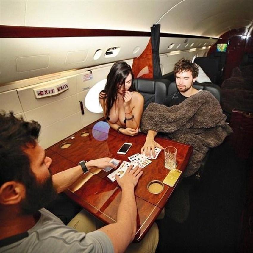 Dan Bilzerian'ın yeni kankası Mister Keating