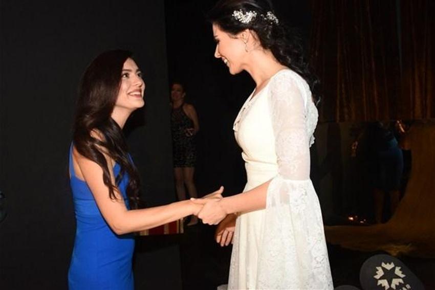 Hatice Şendil Kına