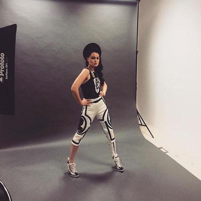Viktoria Modesta