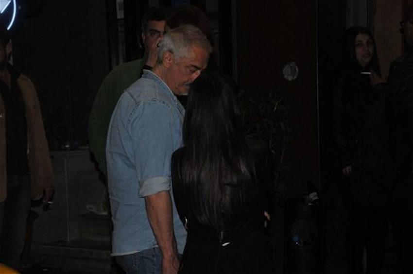 Mustafa Altıoklar ve küçük sevgilisi