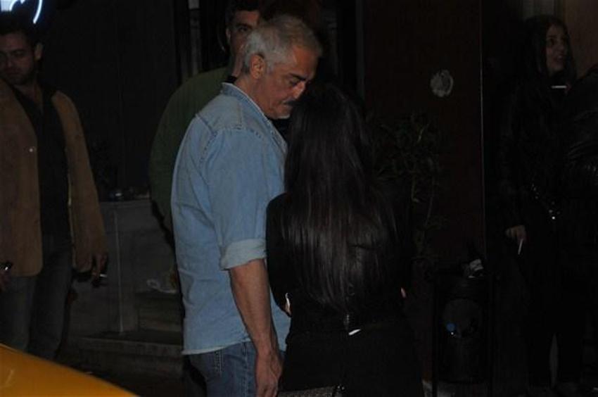 Mustafa Altıoklar ve küçük sevgilisi