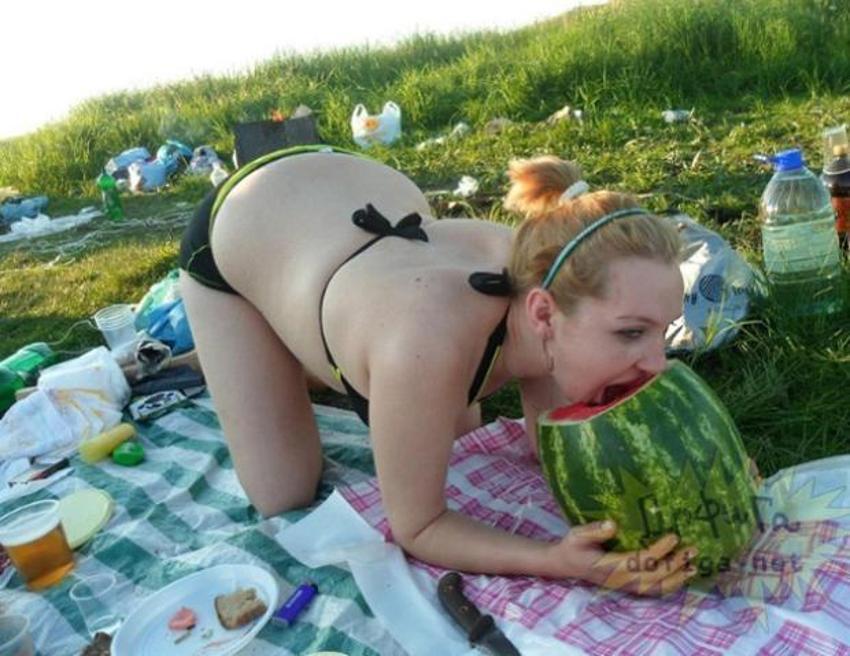 Seksi poz verdiğini sananların inanılmaz görüntüleri