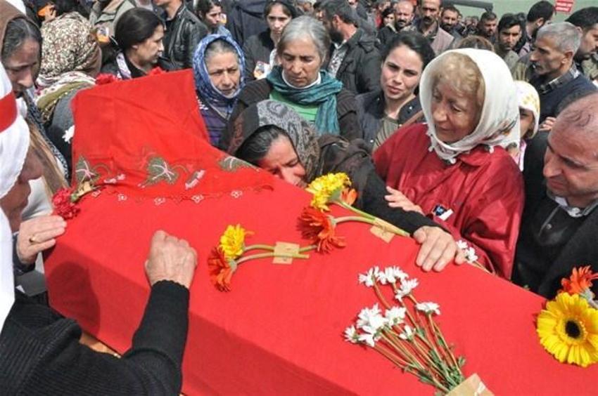 Elif Sultan Kalsen toprağa verildi!