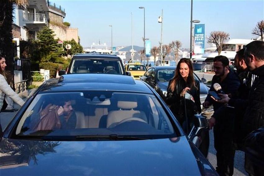 Hülya Avşar ve Senem Kuyucuoğlu!