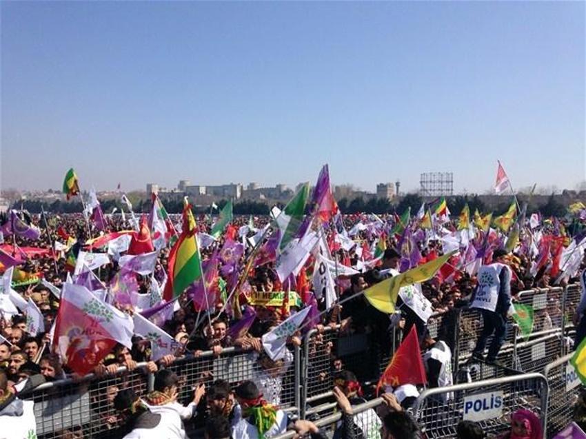 Kazlıçeşme'de nevruz kutlaması