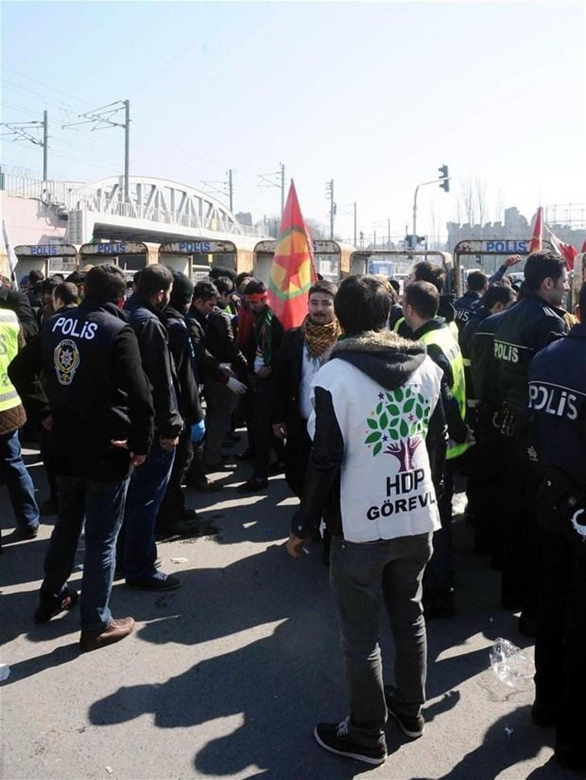 Kazlıçeşme'de nevruz kutlaması