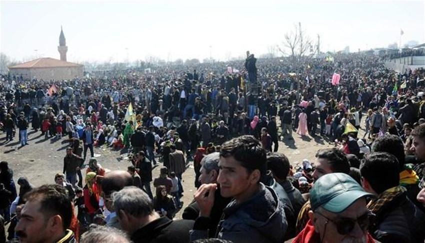 Kazlıçeşme'de nevruz kutlaması
