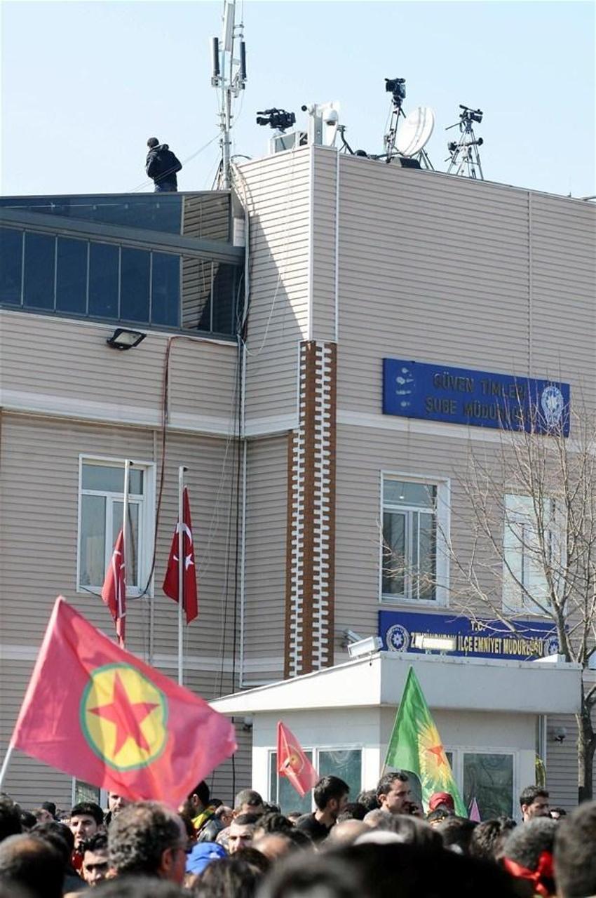 Kazlıçeşme'de nevruz kutlaması