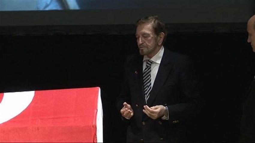 Erol Büyükburç'a veda