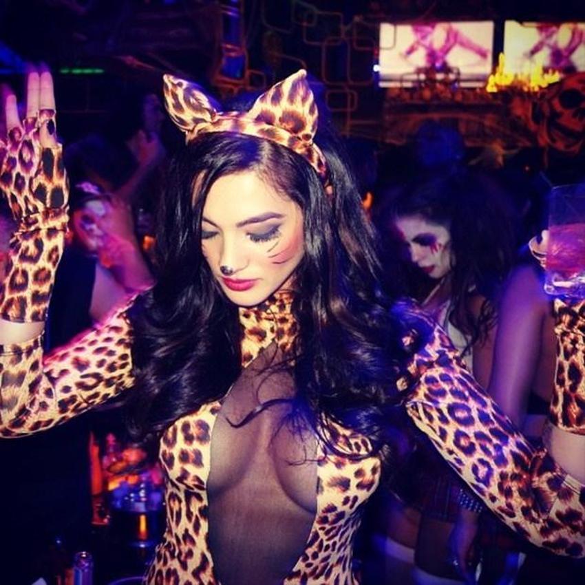 Dan Bilzerian'ın güzelleri