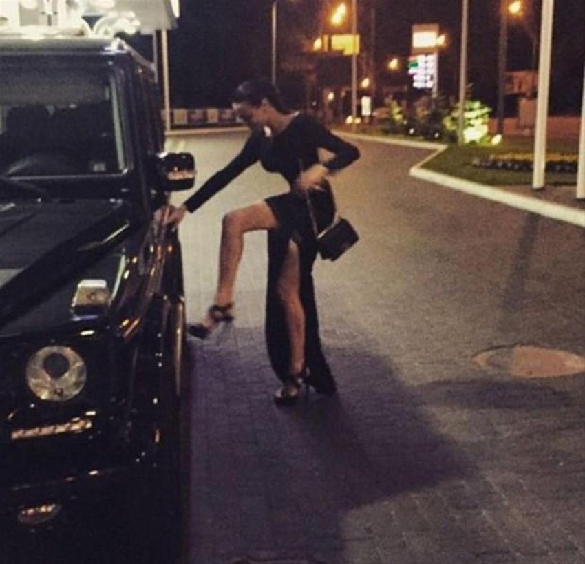Dan Bilzerian'ın güzelleri