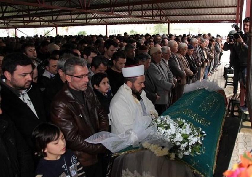 Yelda Kahvecioğlu, Gazipaşa'da toprağa verildi